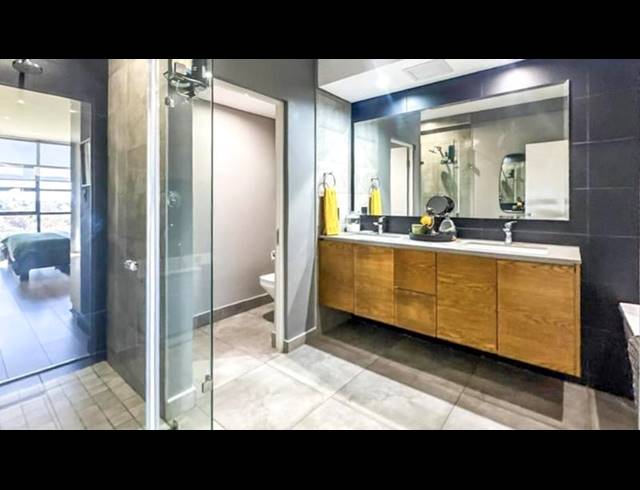 2 BEDROOM APARTMENT FOR SALE IN MIDSTREAM ESTATE